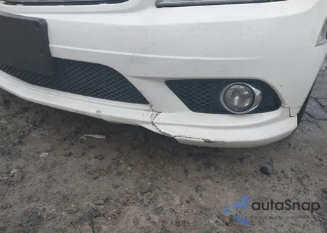 2010 Mercedes-Benz C 300 Luxury 4Matic/Sport 4Matic z USA, uszkodzony, nr VIN WDDGF8BB3AR102499